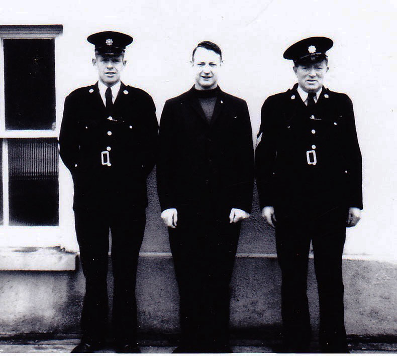 Ballingarry Station-Party-with-Patrolman-O'Connell-NYPD